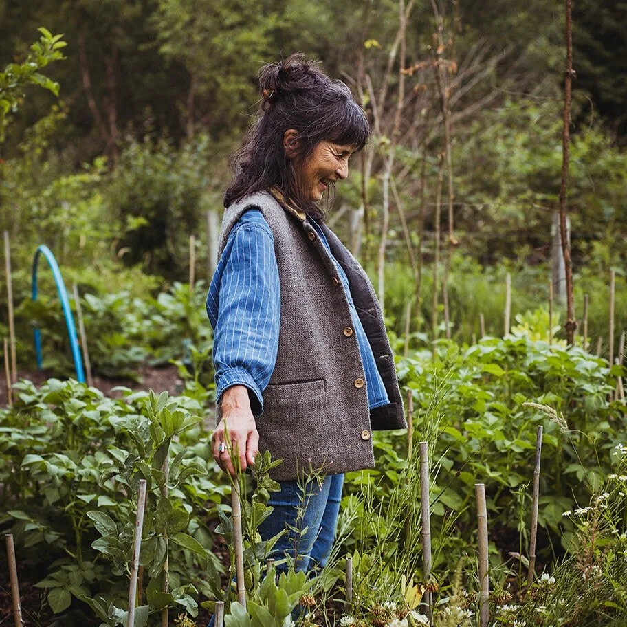 sCarpenter_and_Cloth_Gilet_5.jpg